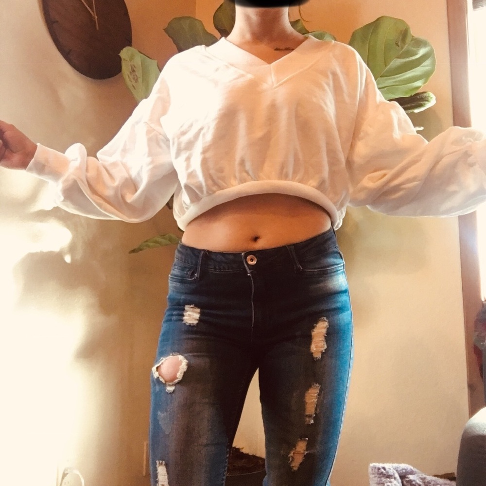 Sweatshirt